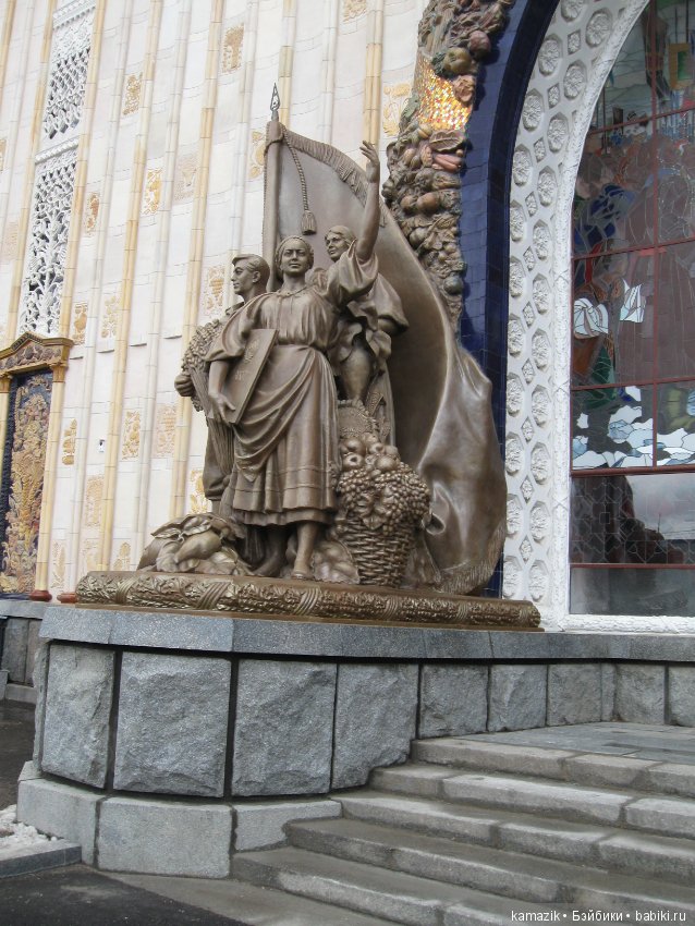 Рита на ВДНХ — Разные шарнирные куклы (не БЖД): редкие