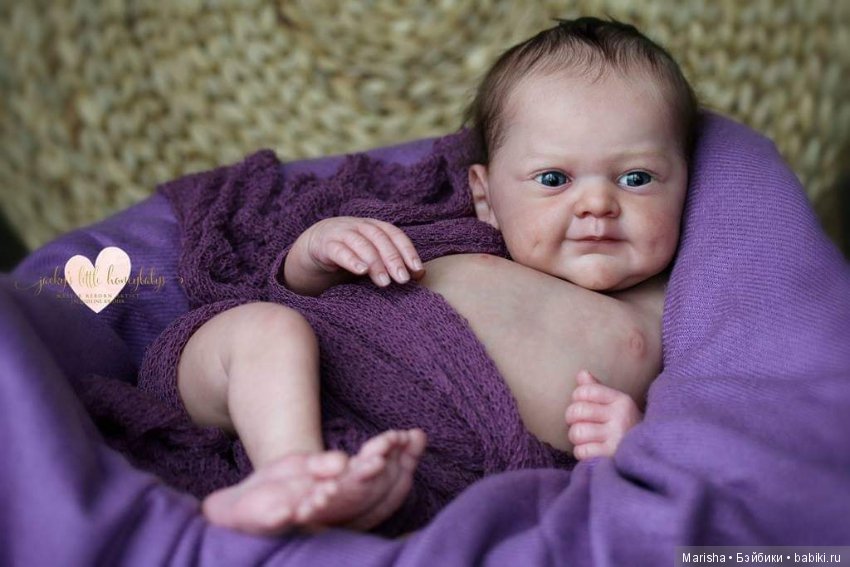 Sanya скульптора Gudrun Legler, автор прототипа Jacqueline Kramer