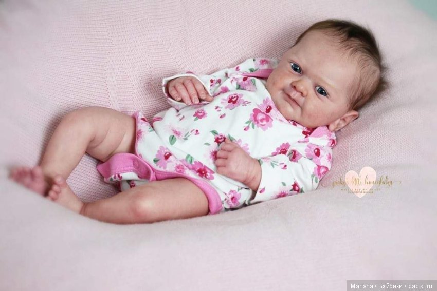 Sanya скульптора Gudrun Legler, автор прототипа Jacqueline Kramer