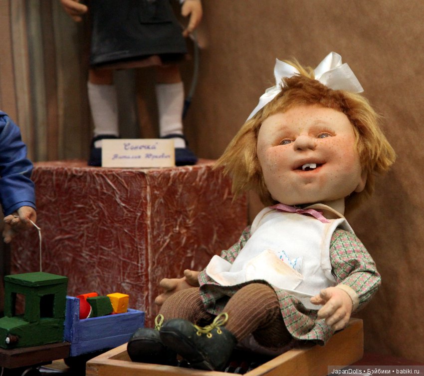 Осторожно! Вызывает привыкание! "Весенний бал кукол" часть 2