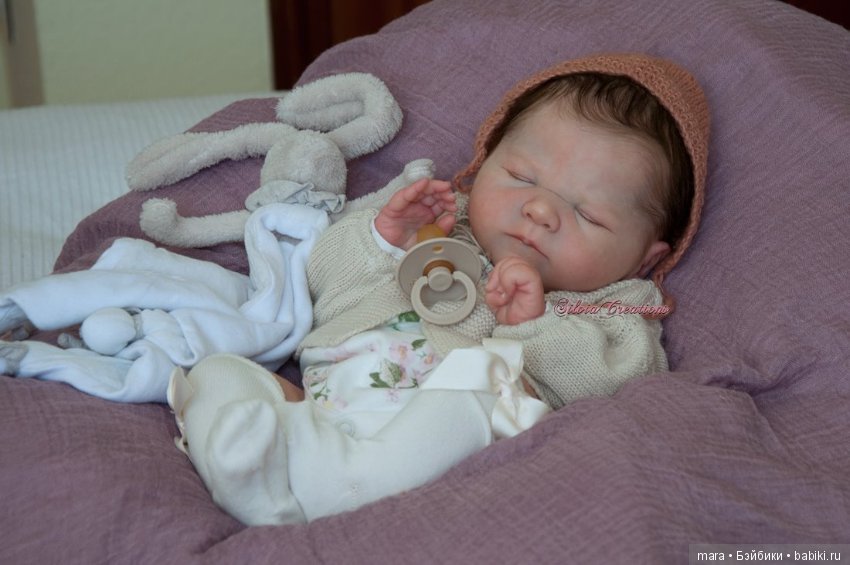 Leo скульптора Sabine Altenkirch, автор прототипа Silvia Ezquerra