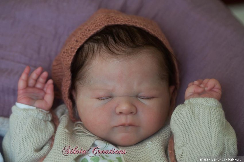 Leo скульптора Sabine Altenkirch, автор прототипа Silvia Ezquerra