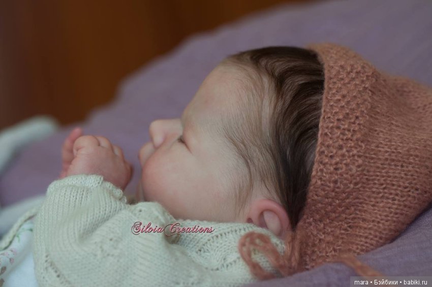 Leo скульптора Sabine Altenkirch, автор прототипа Silvia Ezquerra