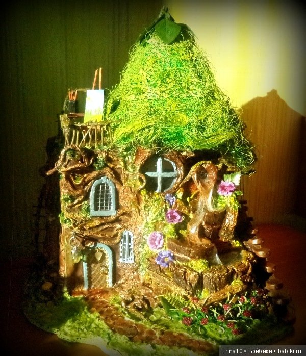 Я сделала домик для лесной феи