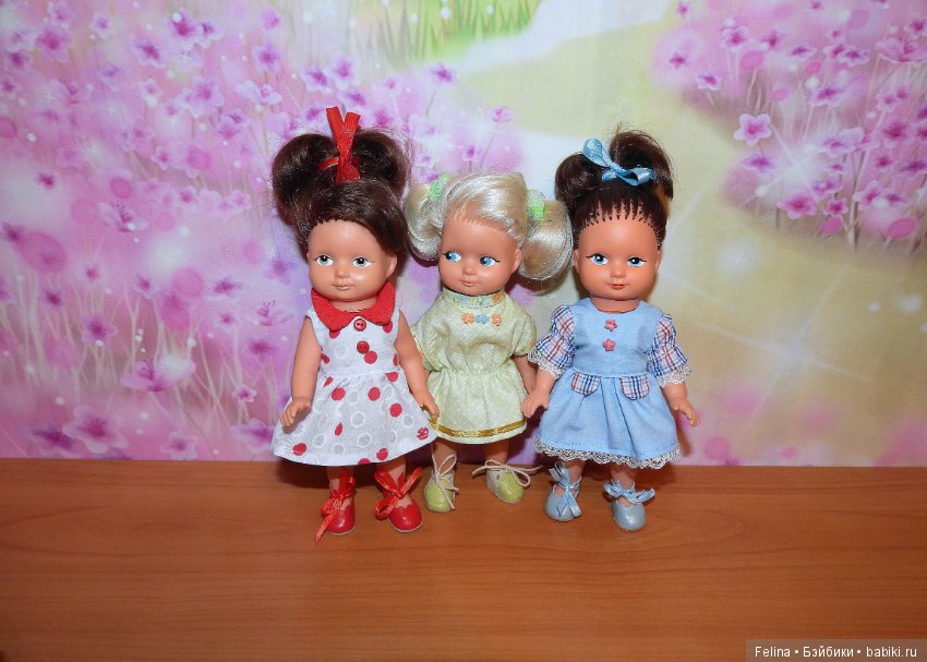 Людмила Щербина помогала мне одеть малышек ГДР (фото 9)