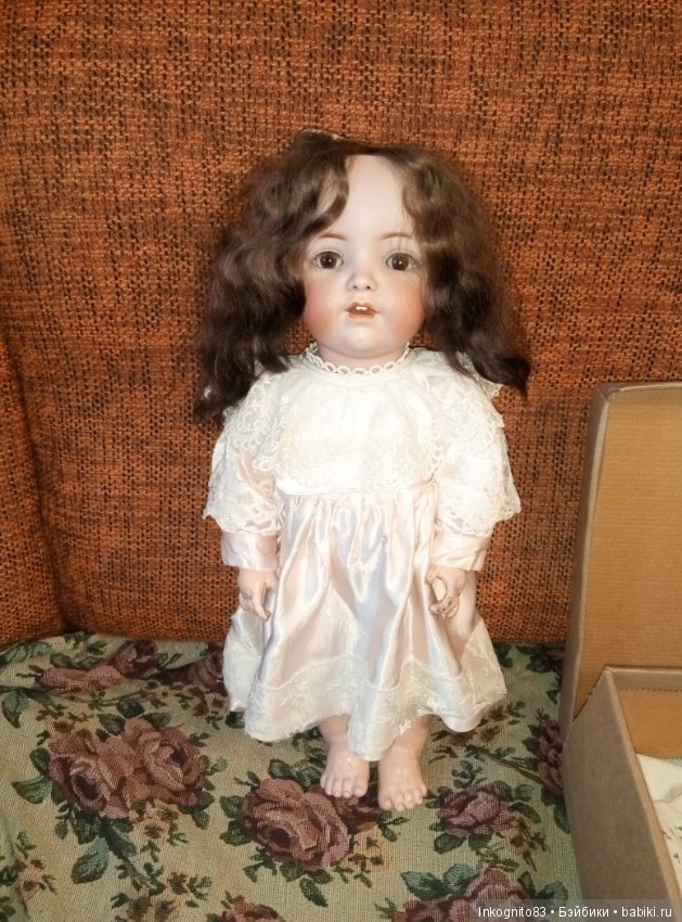 Прошу помощи в оценке куколки Franz Schmidt 1295 (фото 2)