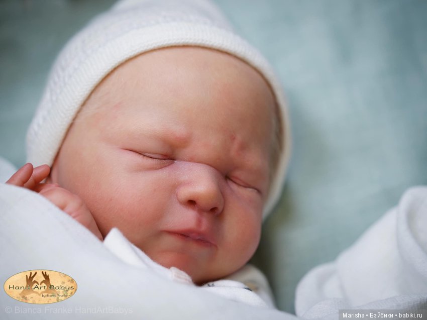 Leo скульптора Sabine Altenkirch, автор прототипа Bianca Franke