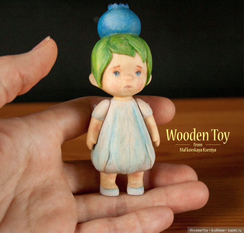 Деревянная куколка Черничка (фото 2)