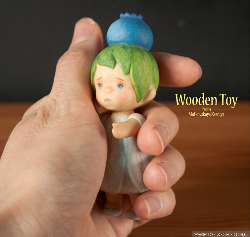 Деревянная куколка Черничка (фото 6)