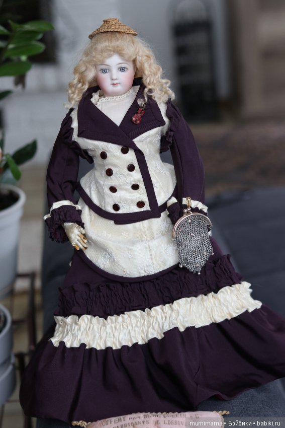 Прелестные ранние антикварные француженки - модницы от François Gaultier