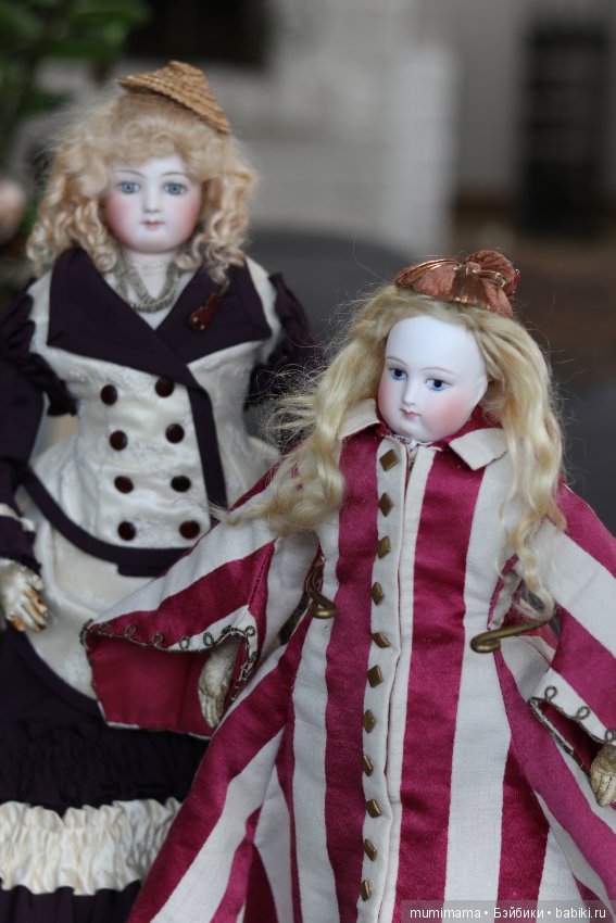 Прелестные ранние антикварные француженки - модницы от François Gaultier