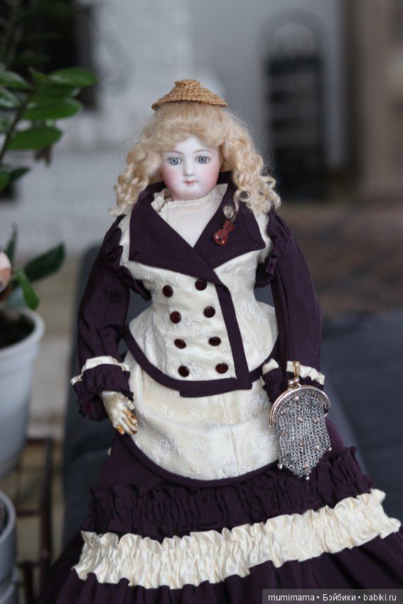 Прелестные ранние антикварные француженки - модницы от François Gaultier