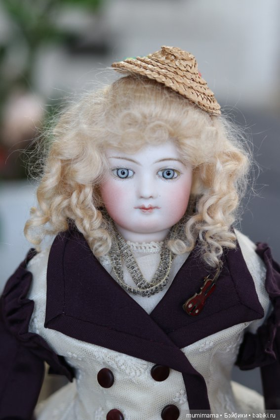 Прелестные ранние антикварные француженки - модницы от François Gaultier