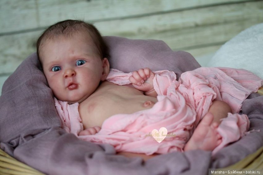 Jocy скульптора Olga Auer, автор прототипа Jacqueline Kramer