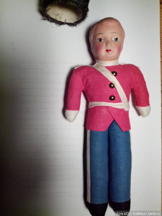 Гвардеец Англия — Редкие антикварные куклы и реплики: воск