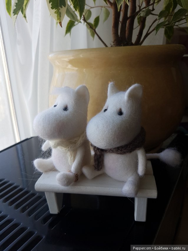 Муми тролльчики на лавочке (фото 7)