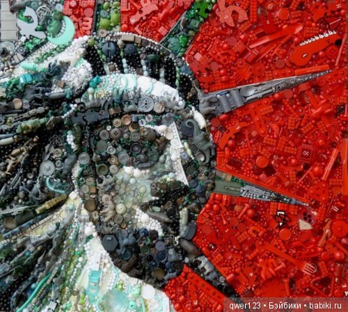 Удивительные картины из мелкого хлама от Jane Perkins