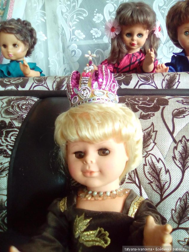 Куклы ГДР. Стилизация царских платьев