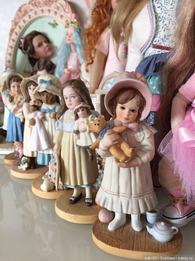 Кто ходит в гости (часть четвертая - куклы разных авторов)