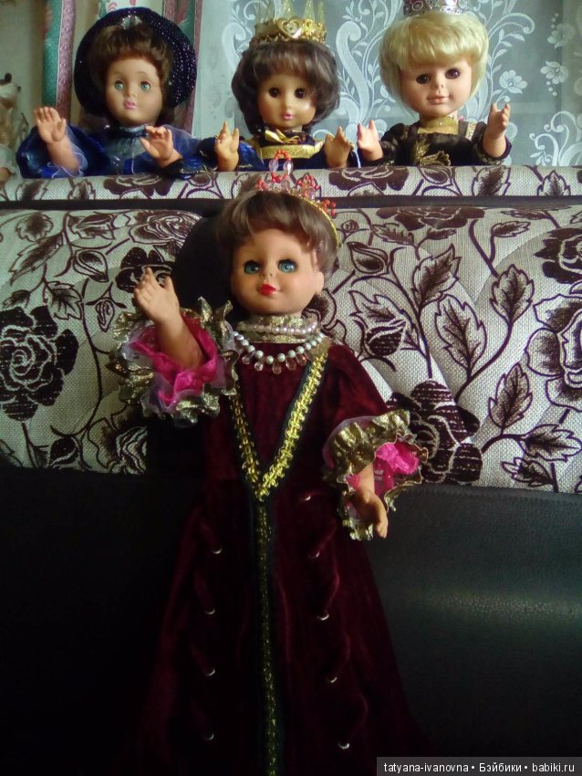 Куклы ГДР. Стилизация царских платьев