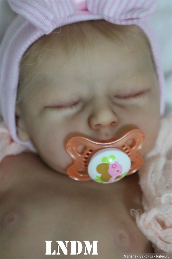 Jasmine скульптора Wendy Dickison, автор прототипа Marie Metayer