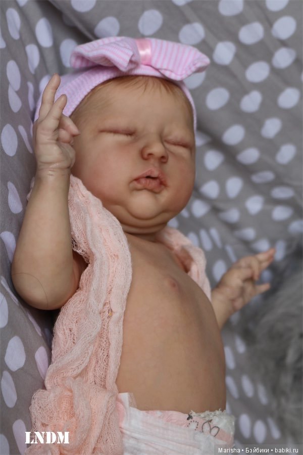 Jasmine скульптора Wendy Dickison, автор прототипа Marie Metayer