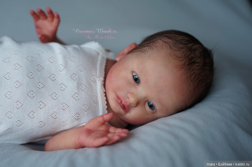 Sparrow скульптора Mayra Garza, автор куклы Alexa Calvo