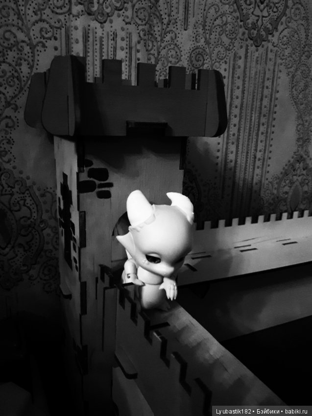 В ночи, на страже замка — Разные шарнирные куклы (не БЖД): редкие (фото 4)