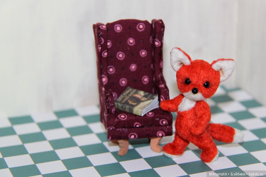 Миниатюрные книги и зверята