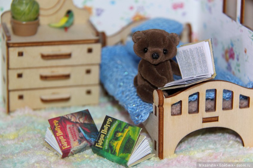 Миниатюрные книги и зверята