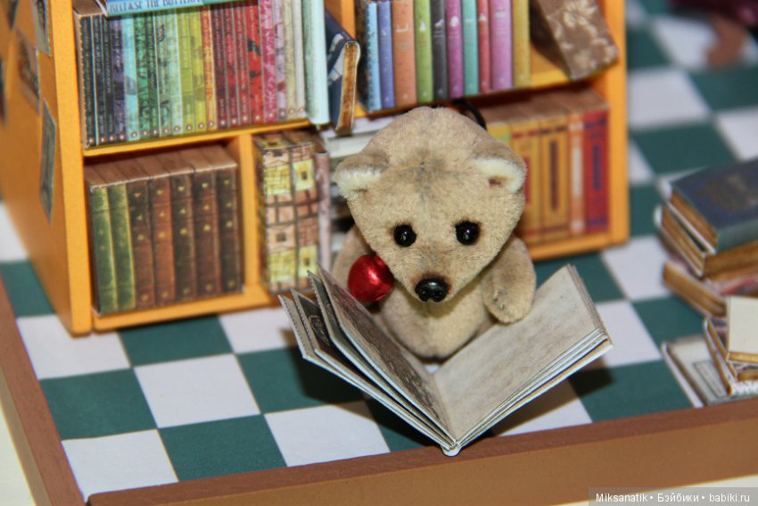 Миниатюрные книги и зверята