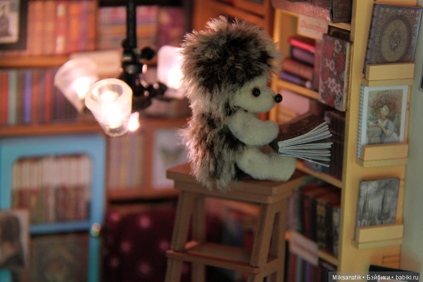 Миниатюрные книги и зверята