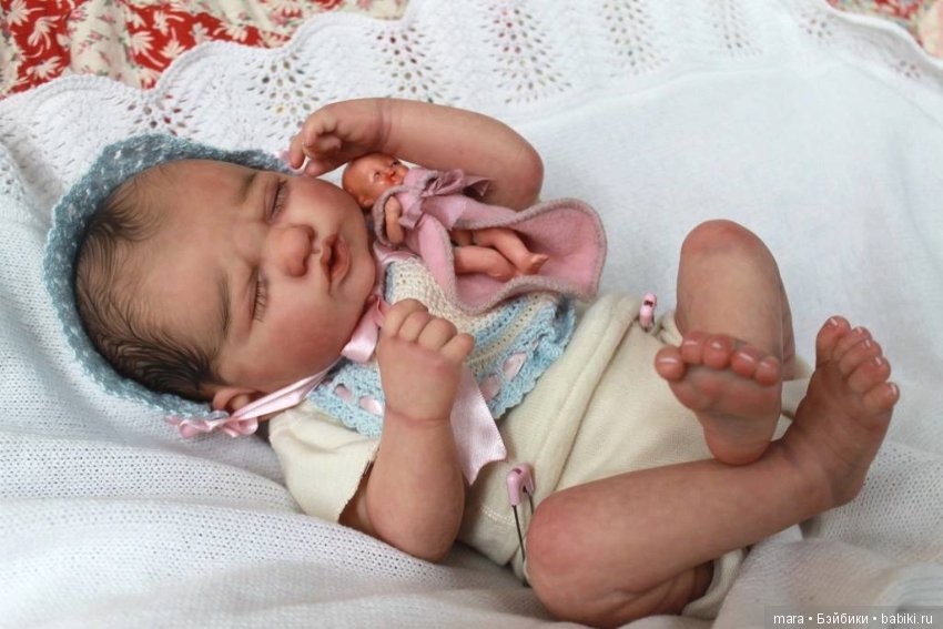 5 little Dionne Quintuplet, автор прототипов Sweet Potato Pie Nursery