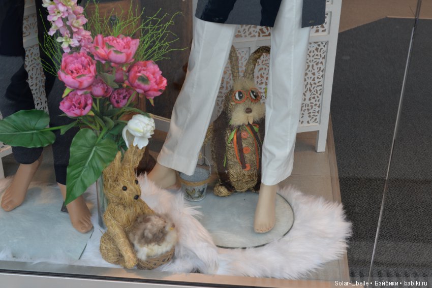 Весна и куколки Gabriele Müller на прогулке