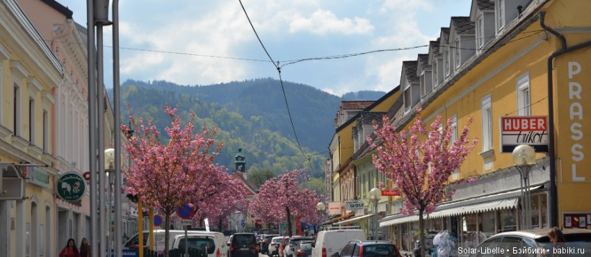 Весна и куколки Gabriele Müller на прогулке