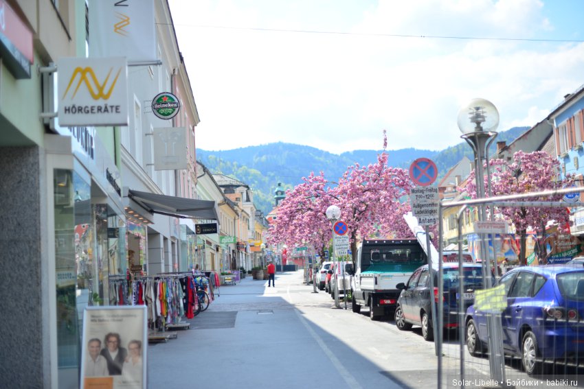 Весна и куколки Gabriele Müller на прогулке