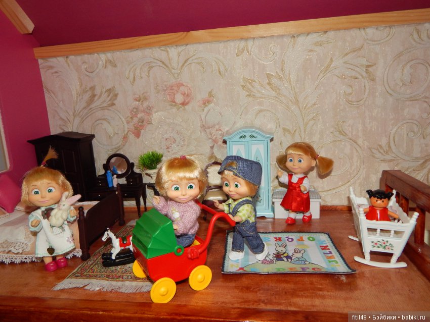 Для чего нужны игрушки — Куклы Маша и Медведь (Simba): Маша в кармашке