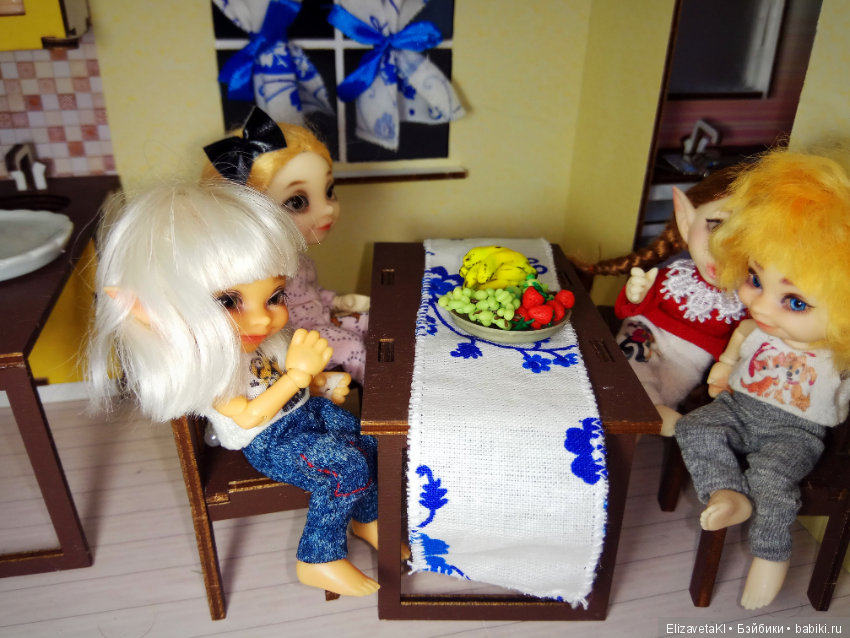 Ужинаем. Realpuki.32 часть