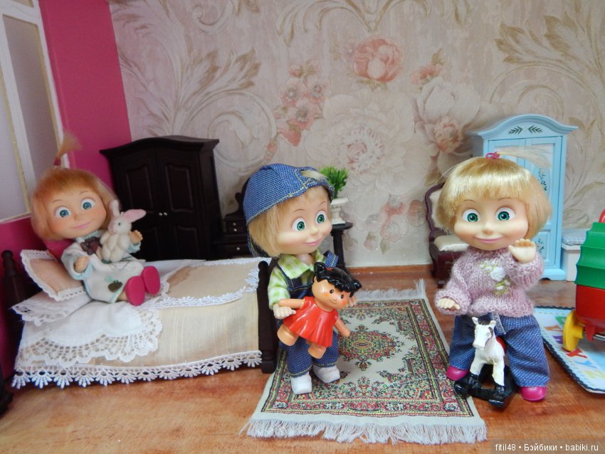 Для чего нужны игрушки — Куклы Маша и Медведь (Simba): Маша в кармашке