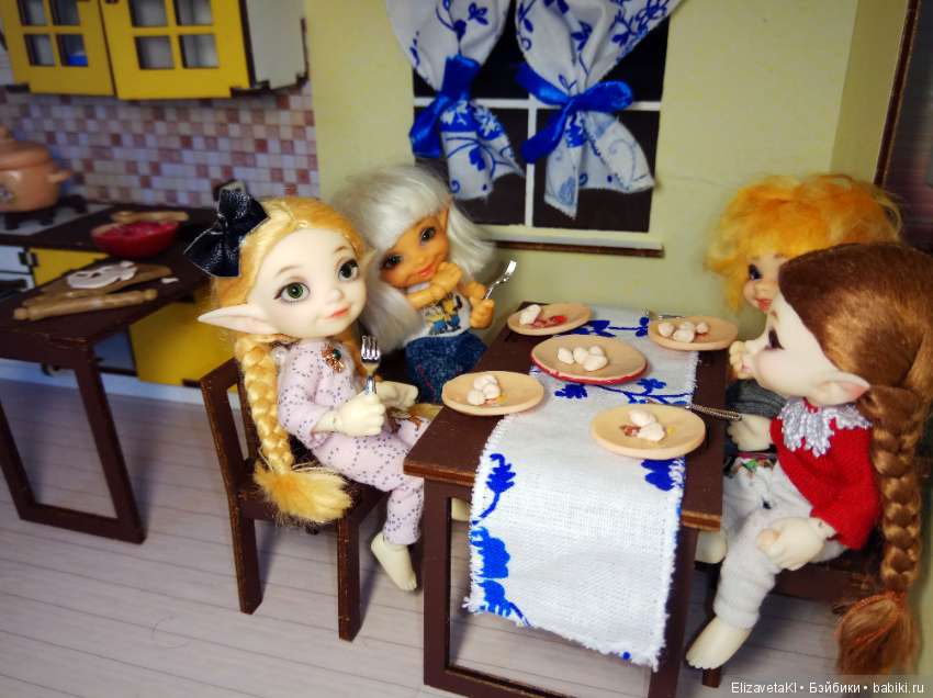 Ужинаем. Realpuki.32 часть