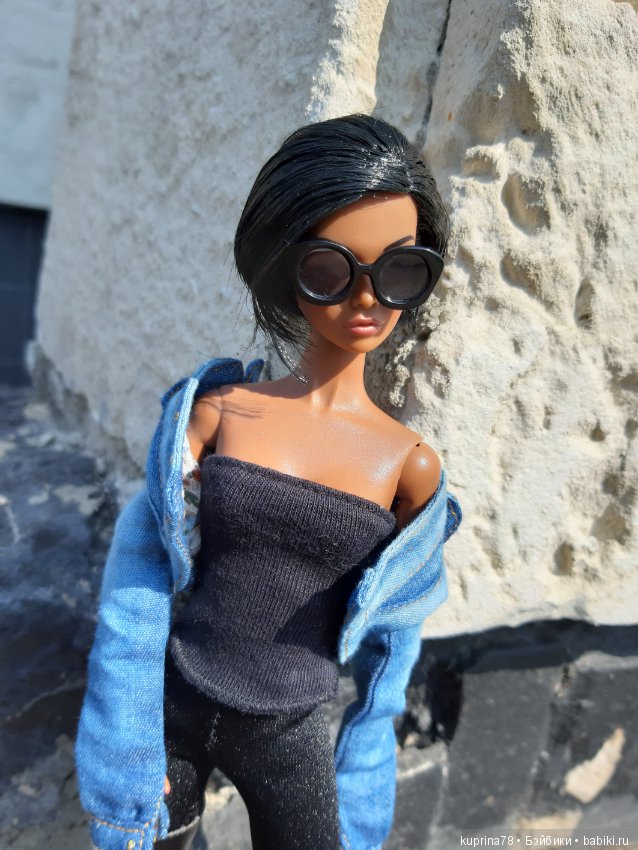 Городская фотосессия для Тигры. И стены могут быть стильными