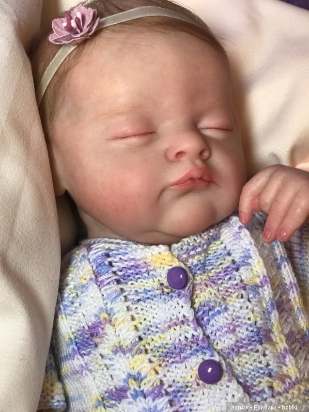 Спящий сладким сном малыш Birdie (фото 7)