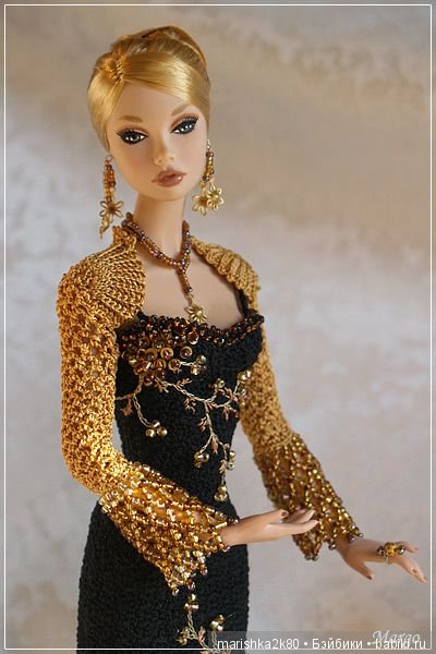 Красивые наряды кукол типа Барби. часть 1