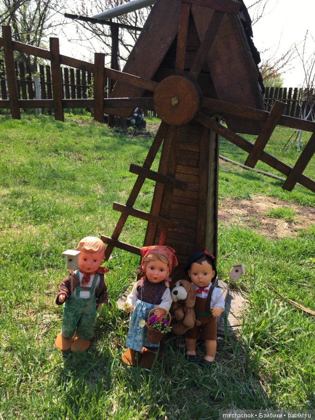 Весенние цветы и... скворечники! Или один день из жизни сорванцов Goebel