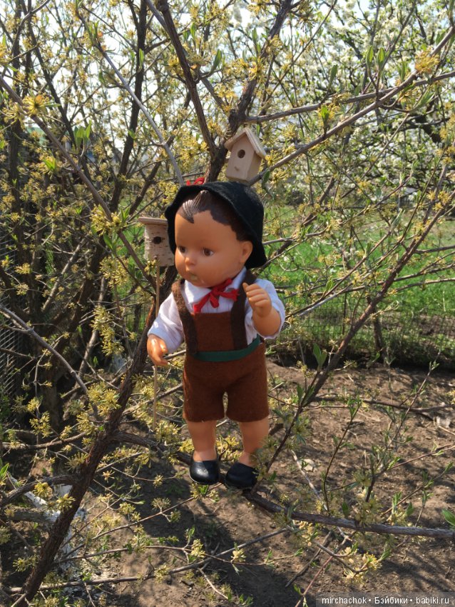 Весенние цветы и... скворечники! Или один день из жизни сорванцов Goebel