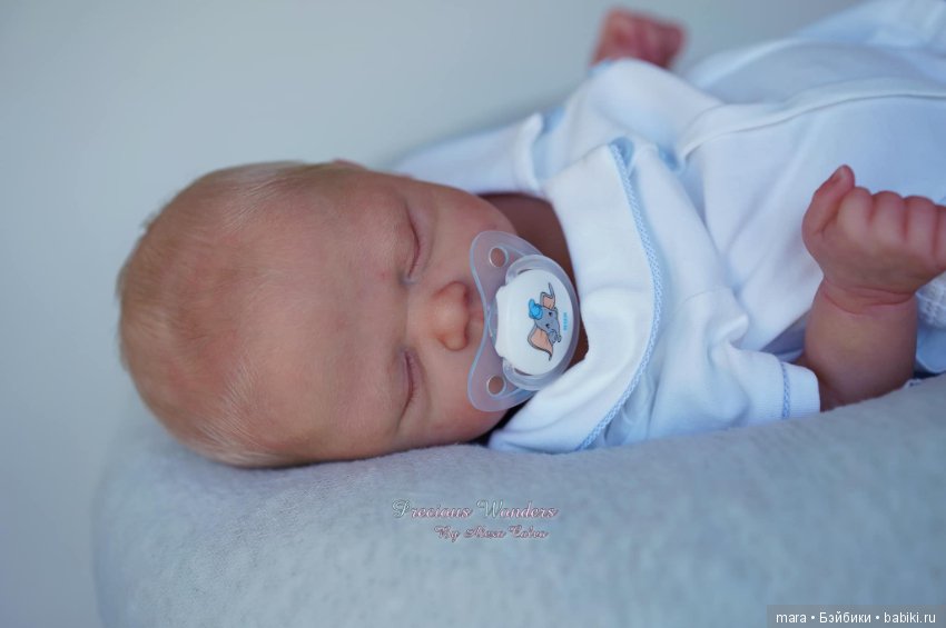 Trouble скульптора Nikki Johnston, автор куклы Alexa Calvo (фото 6)