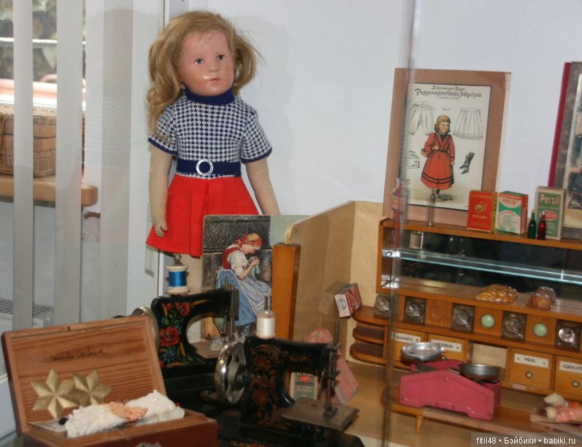 Частная коллекция старинных кукол