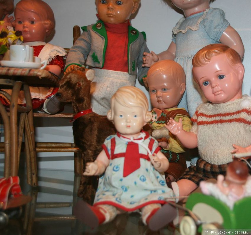 Частная коллекция старинных кукол