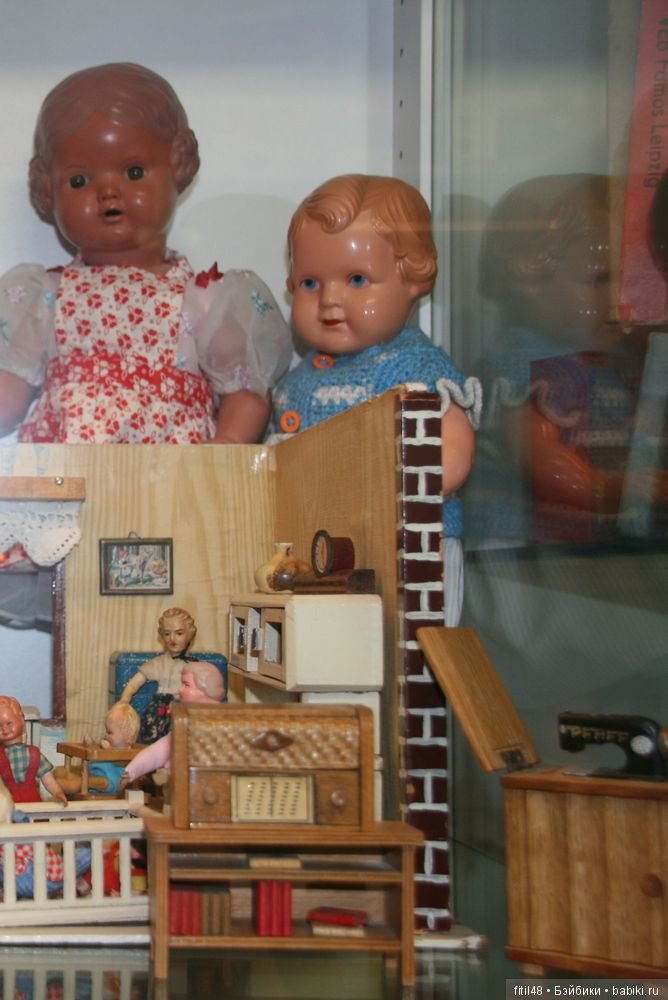 Частная коллекция старинных кукол