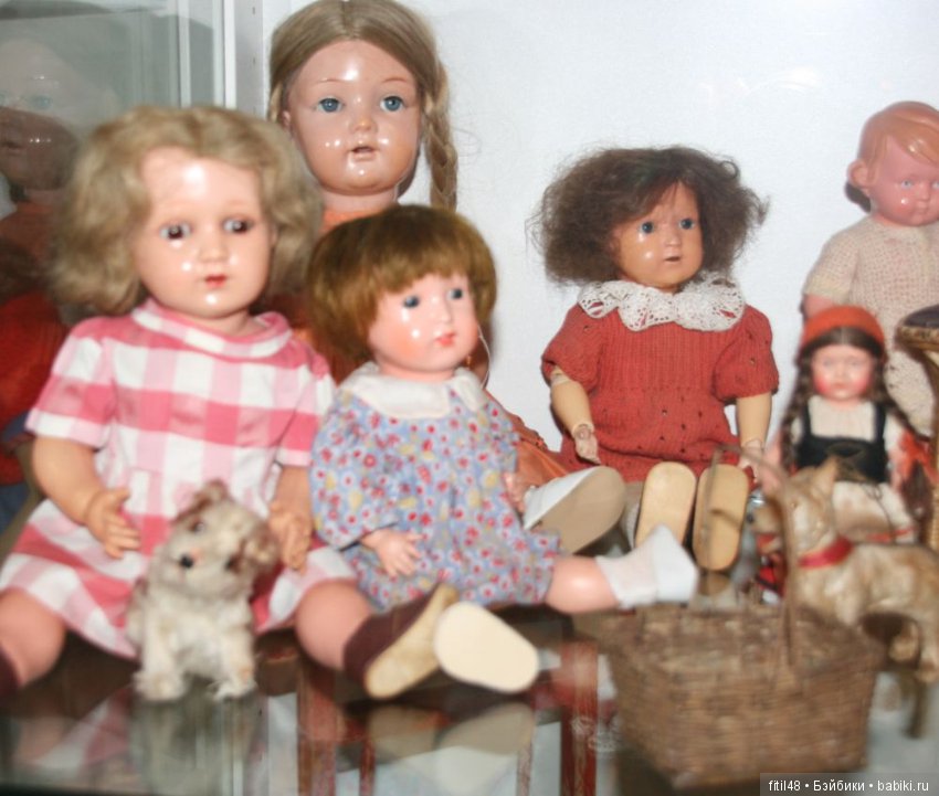Частная коллекция старинных кукол